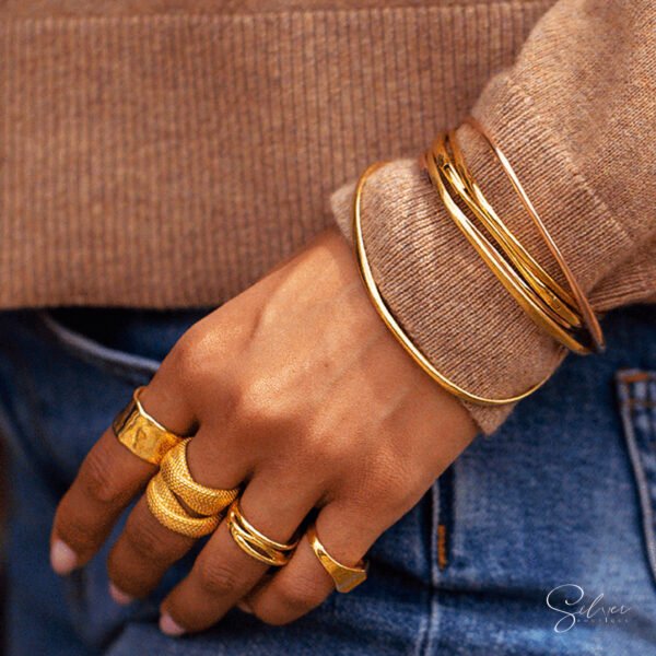Minimal Thin Bangle - Image 3